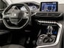 Peugeot 5008 1.2 PureTech Sport 7 Persoons (FACELIFT, APPLE CARPLAY, GROOT NAVI, 360 CAMERA, GETINT GLAS, SPORTSTOELEN, PARELMOER, TREKHAAK, KEYLESS, NIEUWE APK, NIEUWSTAAT)