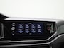 Volkswagen Taigo 1.0 TSI Life Edition | Direct leverbaar | Trekhaak | Stoelverwarming voor | Apple Carplay | Android Auto | Achteruitrij Camera | Parkeersensoren achter
