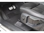 Volvo XC40 1.5 T4 211PK RECHARGE AUTOMAAT R-DESIGN Panodak | Electr. trekh. | Wit Metallic | Harman Kardon | Camera | Pdc v+a | 19 Inch Lm | Stoel/stuurverw. |
