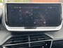 Peugeot 208 1.2 Turbo 100 pk Allure Navigatie* Carplay Camera Lichtmetalen Velgen Stoelverwarming Clima + Cruise Control DAB Extra Getint Glas 5-drs