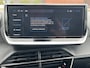 Peugeot 208 1.2 Turbo 100 pk Allure Navigatie* Carplay Camera Lichtmetalen Velgen Stoelverwarming Clima + Cruise Control DAB Extra Getint Glas 5-drs