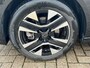 Peugeot 208 1.2 Turbo 100 pk Allure Navigatie* Carplay Camera Lichtmetalen Velgen Stoelverwarming Clima + Cruise Control DAB Extra Getint Glas 5-drs