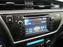 Toyota Auris Touring Sports 1.8 Hybrid Executive | Parkeersensoren V+A | Stoelverwarming |
