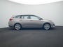 Toyota Auris Touring Sports 1.8 Hybrid Executive | Parkeersensoren V+A | Stoelverwarming |