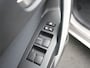 Toyota Auris Touring Sports 1.8 Hybrid Executive | Parkeersensoren V+A | Stoelverwarming |