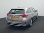 Toyota Auris Touring Sports 1.8 Hybrid Executive | Parkeersensoren V+A | Stoelverwarming |