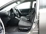 Toyota Auris Touring Sports 1.8 Hybrid Executive | Parkeersensoren V+A | Stoelverwarming |