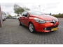 Renault Clio 0.9 TCE EXPRESSION 1E EIGENAAR NL AUTO AFN.TREKHAAK AIRCO CRUISECONTROL NAVIGATIE BLUETOOTH LMV ELECTR.RAMEN/SPIEGELS