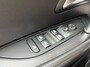 Peugeot e-208 EV GT Pack 50 kWh Panorama Dak | Leder/Alcantara | Digitaal Dashboard | Camera | Stoelverwarming | Adaptieve Cruise | Achteruitrijcamera | Airco (automatisch) | Cruise control adaptief met Stop&Go en stuurhulp