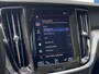 Volvo S60 2.0 T6 AWD Twin Engine R-Design / Automaat / NL-Auto / Dealer-Onderhouden / 1e-Eigenaar / Vol-Leder / Standkachel / Adaptieve Cruise-Control met Pilot Assist / Climate-Control / Stoelverwarming / Apple-Carplay & Android-Auto / Dodehoek-Detectie / LED / Keyless / Elektr.-Stoelen / DAB Radio-Bluetooth / Navi / PDC V+A met Camera-Achter / 19'' LMV / ENZ.