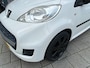 Peugeot 107 1.0-12V Urban Move 5Drs- Airco I Sport velgen I Comfort pakket I Nwe APK 10-2026