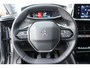 Peugeot 2008 1.2 PURETECH 130PK ALLURE PACK / NAVI / LEDER / CLIMA / LED / PDC / 17" LMV / CAMERA / KEYLESS / WINTERPAKKET / ADAPT. CRUISECONTROL / NIEUWSTAAT !!
