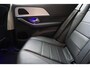 Mercedes-Benz GLE 350 e 4MATIC AMG Line NIGHT pakket | Trekhaak | Mercedes onderhouden | Adaptieve cruise + Lane departure | Sfeerverlichting |