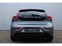 Volvo V40 T2 Momentum |Navigatie| Bluetooth| Climate Control| Regensensor| Lichtmetalen velgen| LED dagrijverlichiting| Inklapbare buitenspiegels| Parkeer sensoren achter