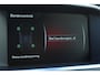 Volvo V40 T2 Momentum |Navigatie| Bluetooth| Climate Control| Regensensor| Lichtmetalen velgen| LED dagrijverlichiting| Inklapbare buitenspiegels| Parkeer sensoren achter