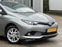 Toyota Auris Touring Sports 1.8 Hybrid Dynamic | Navi/Camera/Pano-Dak/Cruise Control/Keyless