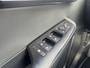 Kia EV6 Light Edition 63 kWh | *Nieuwe Model* | Navi | Clima | Adaptive Cruise | Camera | Stuur-/Stoelverwarming | Privacy Glass | Apple Carplay | Android Auto