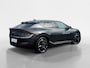 Kia EV6 Light Edition 63 kWh | *Nieuwe Model* | Navi | Clima | Adaptive Cruise | Camera | Stuur-/Stoelverwarming | Privacy Glass | Apple Carplay | Android Auto