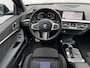 BMW 1-Serie 118i / Dealer onderhouden / M-Sport / Panorama schuifdak / HUD / Adaptieve CC / Harman Kardon / Alcantara Sportstoelen / 19" / Camera /
