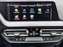BMW 1-Serie 118i / Dealer onderhouden / M-Sport / Panorama schuifdak / HUD / Adaptieve CC / Harman Kardon / Alcantara Sportstoelen / 19" / Camera /