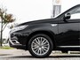 Mitsubishi Outlander 2.4 PHEV Intense+ PANO LED CAMERA TREKHAAK ALCANTARA LEDER