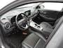 Hyundai Kona Electric EV Premium 64 kWh | Leder | Camera | TREKHAAK | Head-Up | Elec Stoel | Stoelverw en ventilatie |