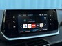 Peugeot 2008 1.2 Allure Pack Verwarmde voorruit | Achteruitrijcamera | Keyless start | Apple Carplay/Android Auto|telefoonintegratie premium