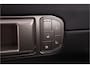 Kia EV4 Hatchback GT-PlusLine 81.4 kWh - DEMO - Head-up Display - 360 Camera - Stoelverwarming/ventilatie - Glazen Schuif-/kanteldak - Elektrisch verstelbare voorstoelen - Dodehoekcamera - - Fabrieksgarantie tot 10-2032 - Direct leverbaar!