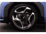 Kia EV4 Hatchback GT-PlusLine 81.4 kWh - DEMO - Head-up Display - 360 Camera - Stoelverwarming/ventilatie - Glazen Schuif-/kanteldak - Elektrisch verstelbare voorstoelen - Dodehoekcamera - - Fabrieksgarantie tot 10-2032 - Direct leverbaar!