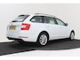 Skoda Octavia Combi 1.0 TSI Ambition Business | Trekhaak | Navi | CarPlay | Parkeersensoren