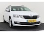 Skoda Octavia Combi 1.0 TSI Ambition Business | Trekhaak | Navi | CarPlay | Parkeersensoren
