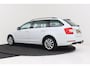 Skoda Octavia Combi 1.0 TSI Ambition Business | Trekhaak | Navi | CarPlay | Parkeersensoren