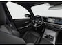 BMW 3-Serie Touring 330e xDrive M Sport Pro - Trekhaak - Panoramadak - Parking/Driving Assistant - Active Cruise Control - Active Protection - Geluiddempende/Getinte Ruiten - Comfort Access - Harman kardon -