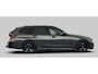 BMW 3-Serie Touring 330e xDrive M Sport Pro - Trekhaak - Panoramadak - Parking/Driving Assistant - Active Cruise Control - Active Protection - Geluiddempende/Getinte Ruiten - Comfort Access - Harman kardon -