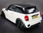 MINI Cooper 1.5 Serious Business (UNION JACK ACHTERLICHTEN, XENON-KOPLAMPEN, NAVIGATIESYSTEEM, CRUISE CONTROL, BLUETOOTH, NAP)