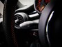 MINI Cooper 1.5 Serious Business (UNION JACK ACHTERLICHTEN, XENON-KOPLAMPEN, NAVIGATIESYSTEEM, CRUISE CONTROL, BLUETOOTH, NAP)