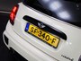 MINI Cooper 1.5 Serious Business (UNION JACK ACHTERLICHTEN, XENON-KOPLAMPEN, NAVIGATIESYSTEEM, CRUISE CONTROL, BLUETOOTH, NAP)
