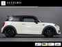 MINI Cooper 1.5 Serious Business (UNION JACK ACHTERLICHTEN, XENON-KOPLAMPEN, NAVIGATIESYSTEEM, CRUISE CONTROL, BLUETOOTH, NAP)