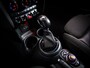 MINI Cooper 1.5 Serious Business (UNION JACK ACHTERLICHTEN, XENON-KOPLAMPEN, NAVIGATIESYSTEEM, CRUISE CONTROL, BLUETOOTH, NAP)