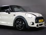 MINI Cooper 1.5 Serious Business (UNION JACK ACHTERLICHTEN, XENON-KOPLAMPEN, NAVIGATIESYSTEEM, CRUISE CONTROL, BLUETOOTH, NAP)