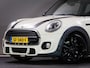 MINI Cooper 1.5 Serious Business (UNION JACK ACHTERLICHTEN, XENON-KOPLAMPEN, NAVIGATIESYSTEEM, CRUISE CONTROL, BLUETOOTH, NAP)