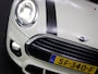 MINI Cooper 1.5 Serious Business (UNION JACK ACHTERLICHTEN, XENON-KOPLAMPEN, NAVIGATIESYSTEEM, CRUISE CONTROL, BLUETOOTH, NAP)