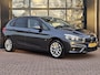 BMW 2-Serie Active Tourer 225xe iPerformance Advantage | Navi | Trekhaak | Cruise | LMV | PDC | Elek. klep | Getint glas |