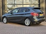 BMW 2-Serie Active Tourer 225xe iPerformance Advantage | Navi | Trekhaak | Cruise | LMV | PDC | Elek. klep | Getint glas |