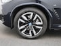 BMW iX3 High Executive 80 kWh | Schuifdak | Lederen Bekleding | Stoelverwarming | Camera |