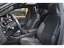 Volvo XC40 Recharge P8 AWD R-Design | Trekhaak | Panoramadak | Stoel + Stuur Verwarmd | Pilot-Assit | Apple CarPlay |