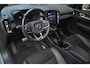 Volvo XC40 Recharge P8 AWD R-Design | Trekhaak | Panoramadak | Stoel + Stuur Verwarmd | Pilot-Assit | Apple CarPlay |