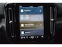 Volvo XC40 Recharge P8 AWD R-Design | Trekhaak | Panoramadak | Stoel + Stuur Verwarmd | Pilot-Assit | Apple CarPlay |