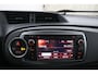 Toyota Yaris 1.0 VVT-i Aspiration | Airco | Achteruitrijcamera | Lichtmetalen Velgen |