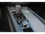 Volvo XC60 T8 Recharge AWD Plus Dark - LONG RANGE - Luchtvering - Panorama/schuifdak - IntelliSafe Assist & Surround - 360º Camera - Harman/Kardon audio - Adaptieve LED koplampen - Verwarmde voorstoelen, stuur & achterbank - Parkeersensoren voor & achter - Elektr. bedienb. voorstoelen met geheugen - Draadloze tel. lader - Extra getint glas - 20' LMV